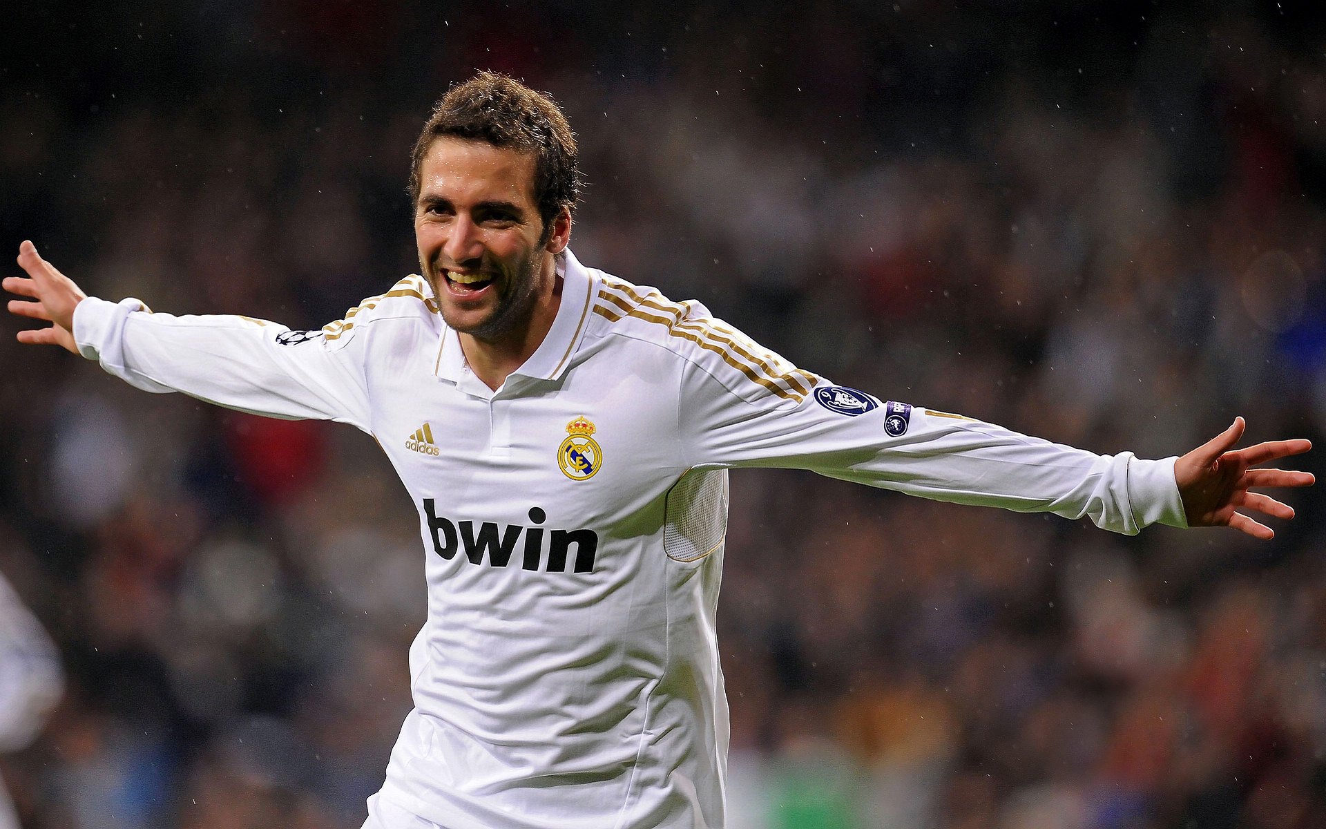 体育新闻中心支持青少年赛事多语种解说平台建设,中央广播电视总台体育青少节目中心是哪个台