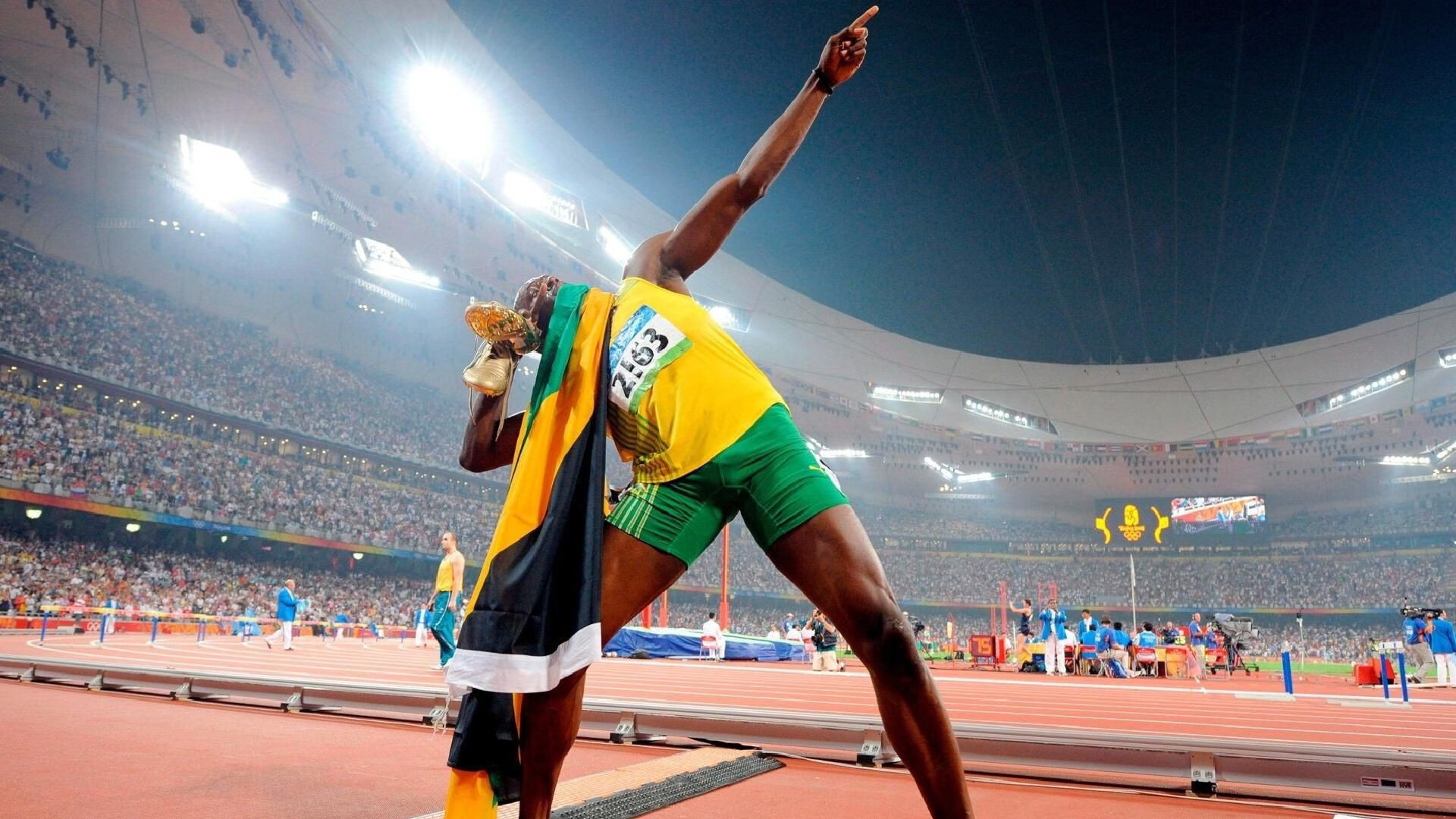 欧冠半决赛次回合：曼城主场四球横扫银河战舰 强势挺进决赛